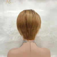 Perruque de cheveux naturels coupe bob avec lace frontal pour femme